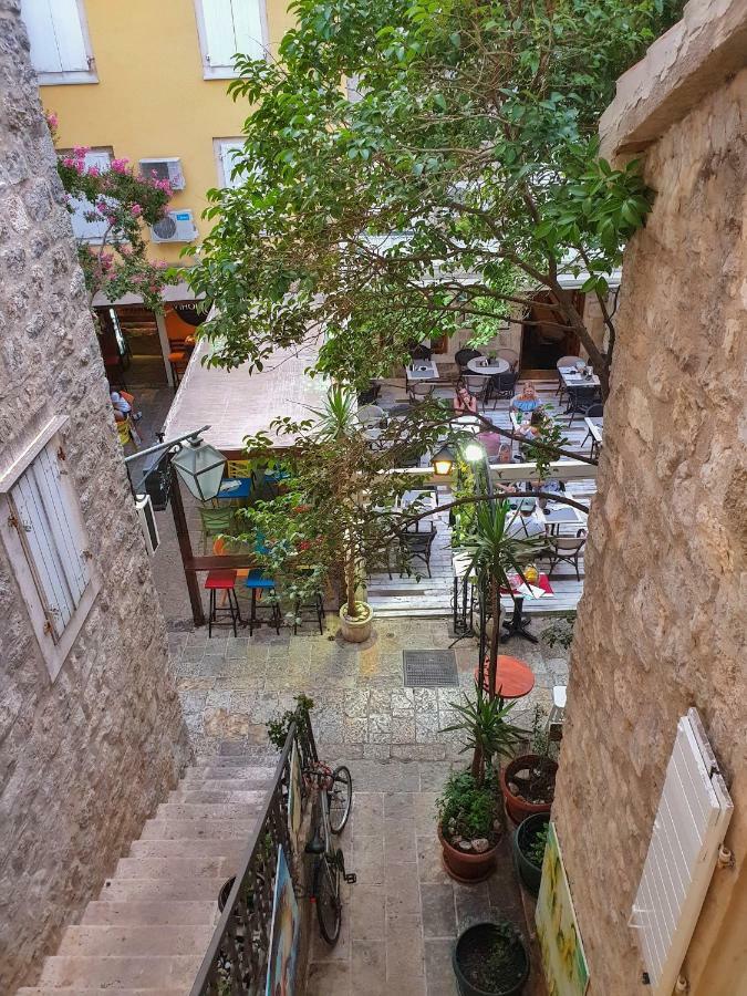 Old Town Point Apartment Budva